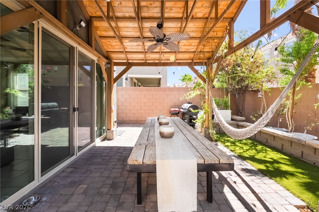 8169 Hafner Street Las Vegas NV 89178