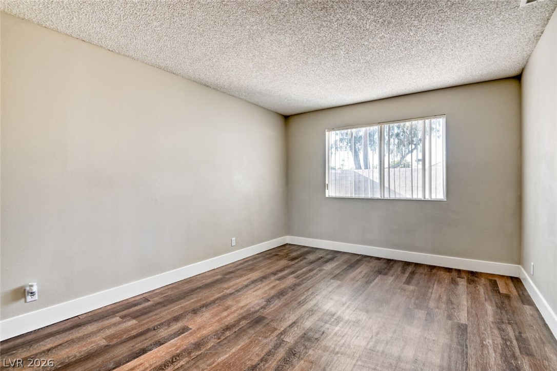 6459 Aclare Avenue Las Vegas NV 89118