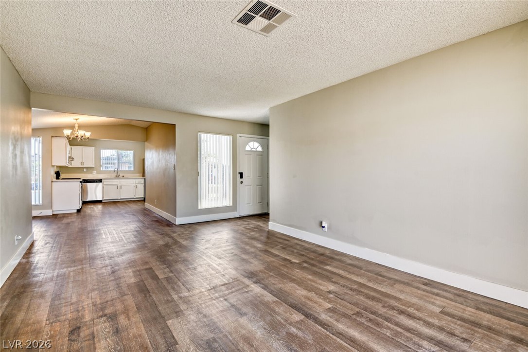 6459 Aclare Avenue Las Vegas NV 89118