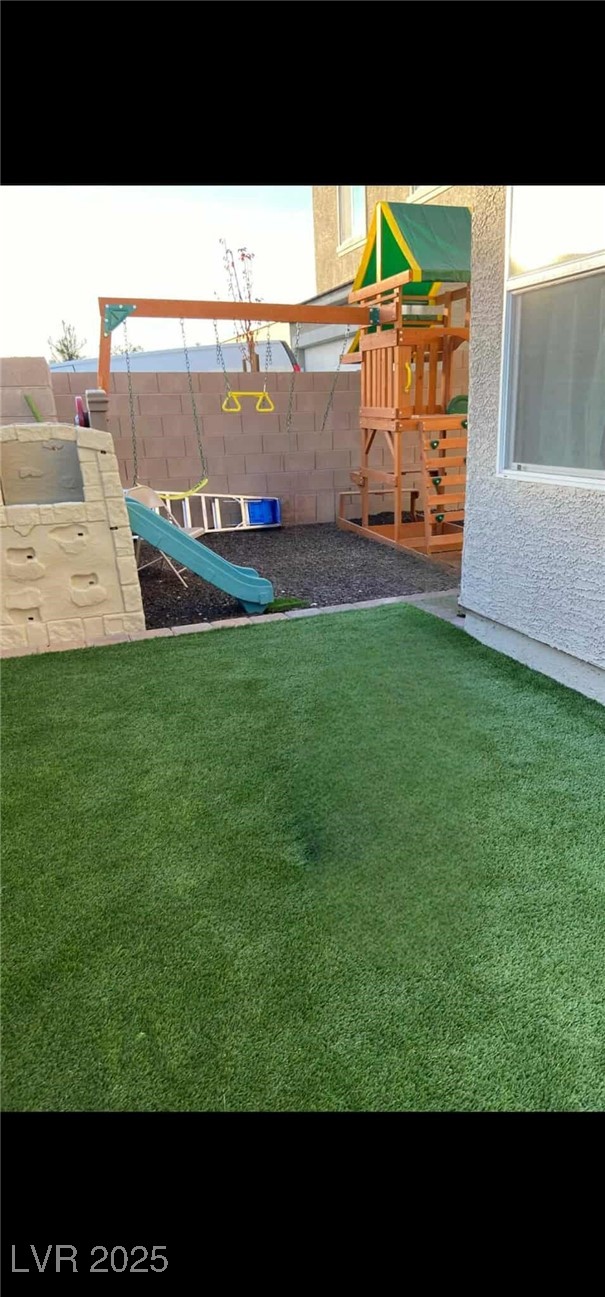 5045 Bloodhound Street Las Vegas NV 89122