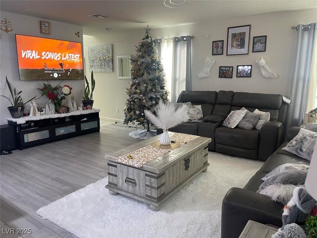 5045 Bloodhound Street Las Vegas NV 89122