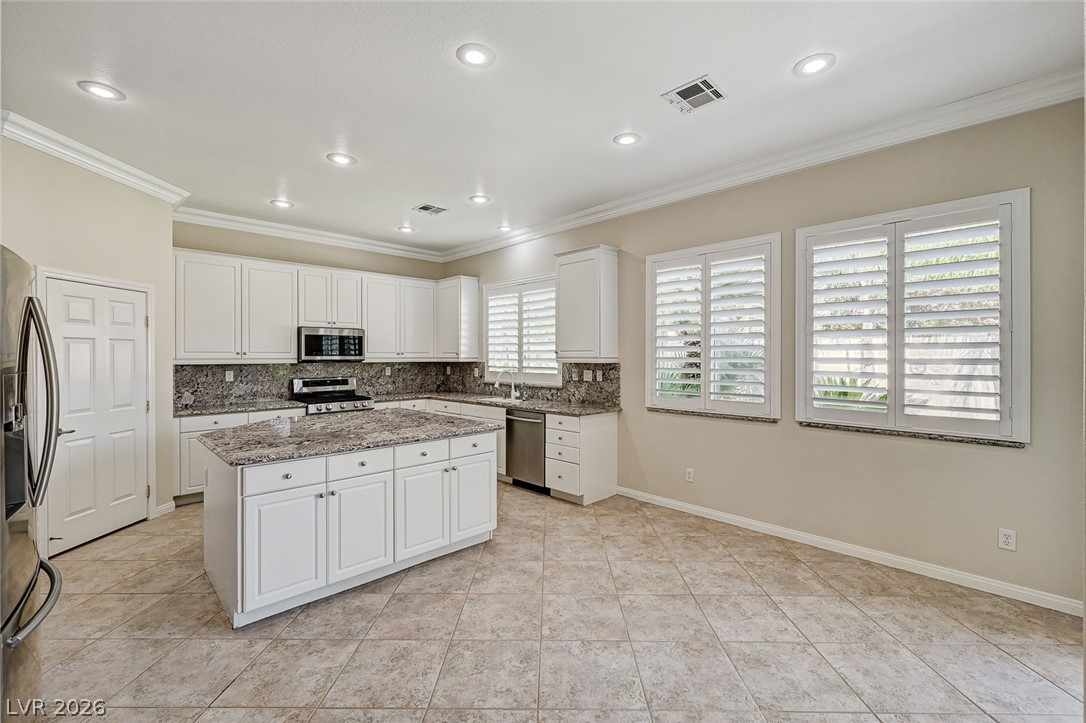 7922 Carson Creek Street Las Vegas NV 89113