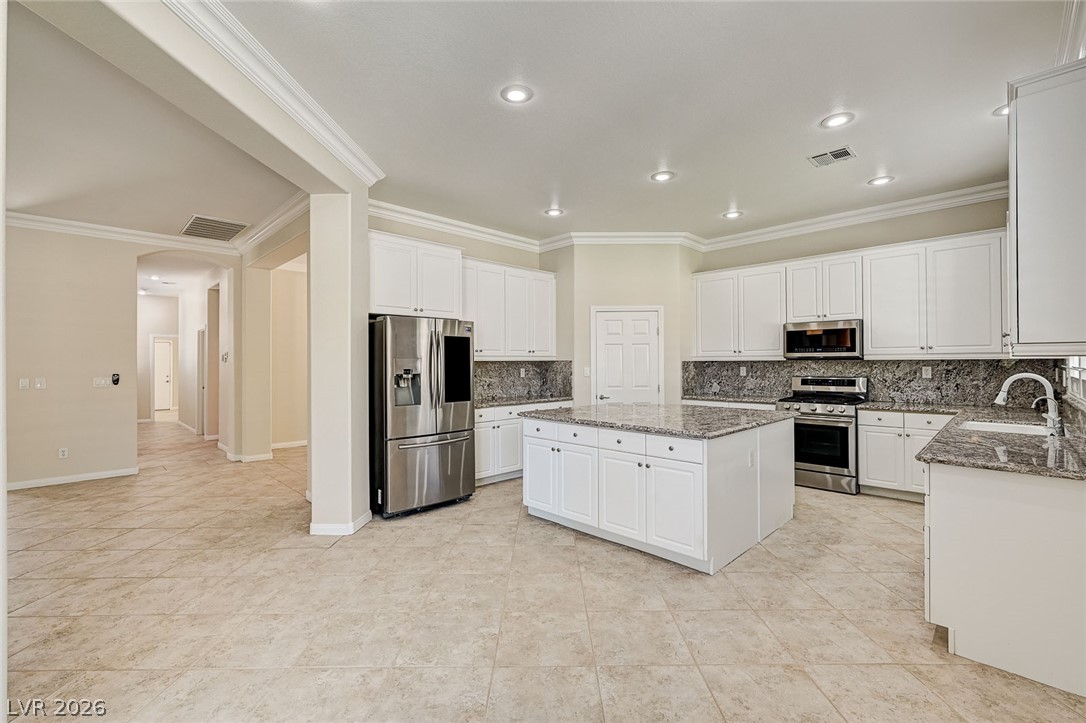 7922 Carson Creek Street Las Vegas NV 89113