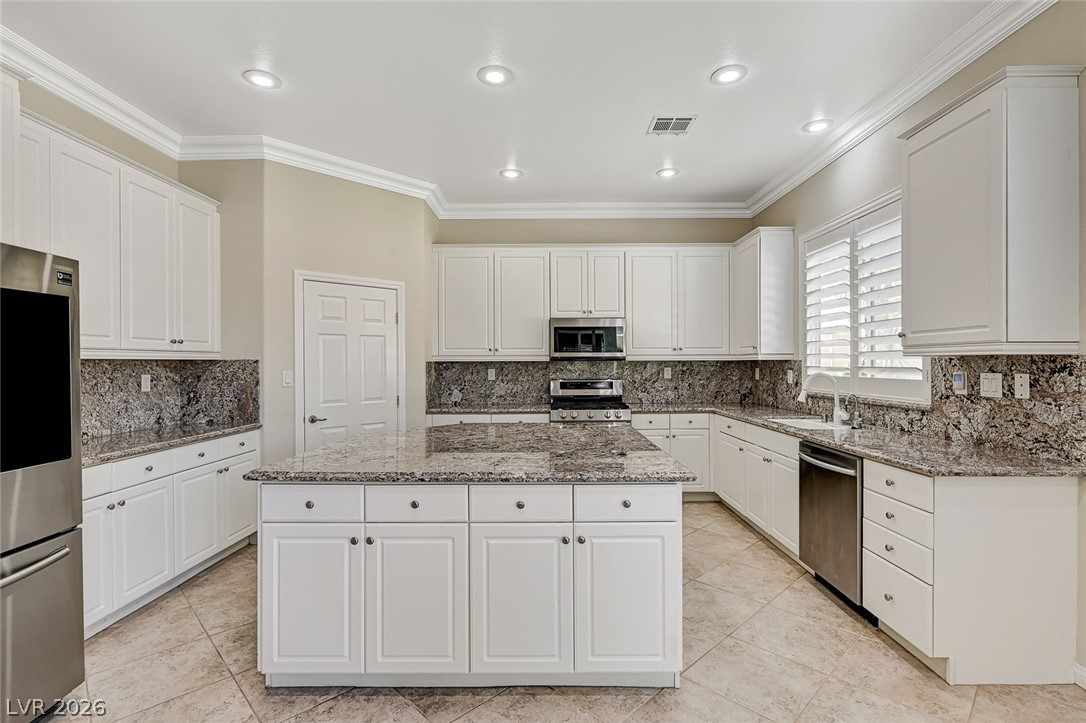 7922 Carson Creek Street Las Vegas NV 89113