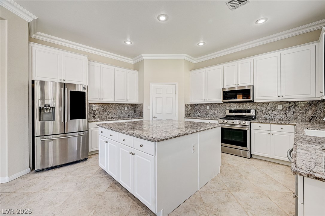 7922 Carson Creek Street Las Vegas NV 89113