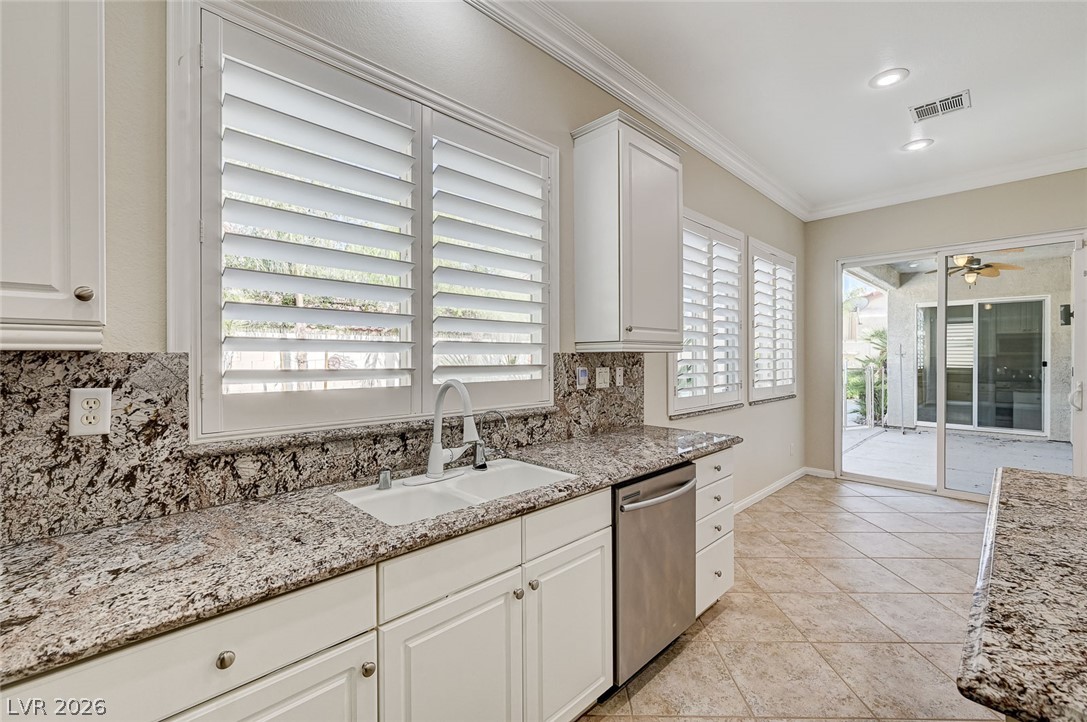 7922 Carson Creek Street Las Vegas NV 89113