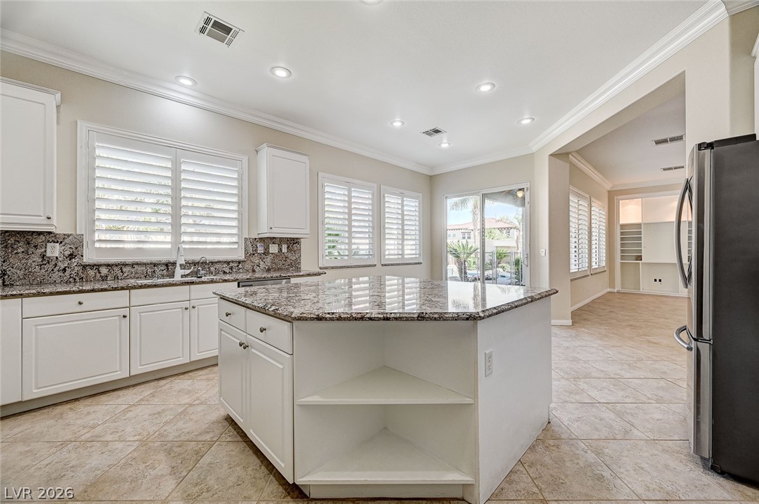 7922 Carson Creek Street Las Vegas NV 89113