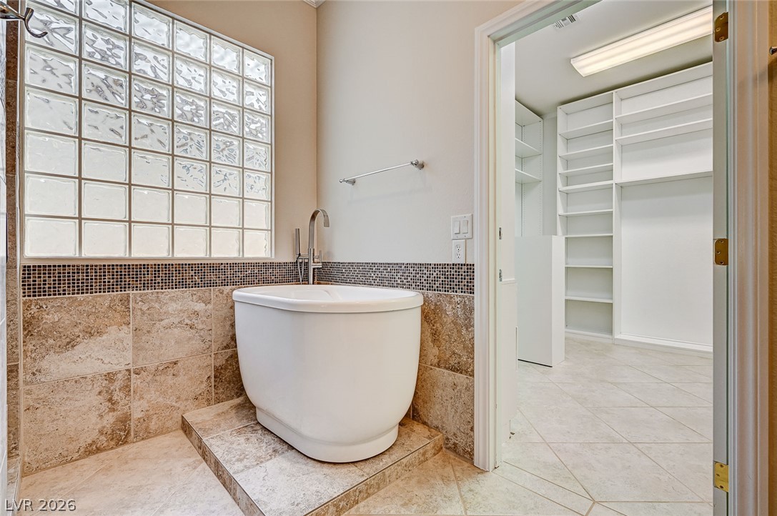 7922 Carson Creek Street Las Vegas NV 89113