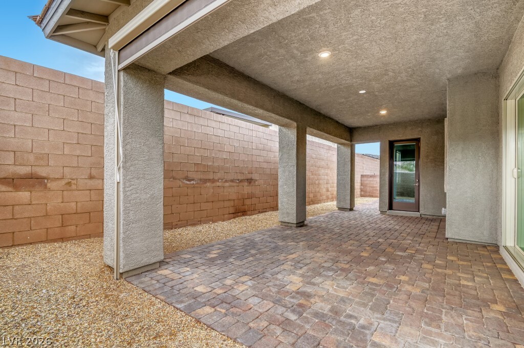 677 Gibbons Grove Street Henderson NV 89011
