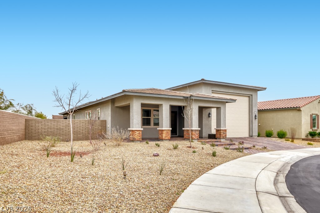 677 Gibbons Grove Street Henderson NV 89011