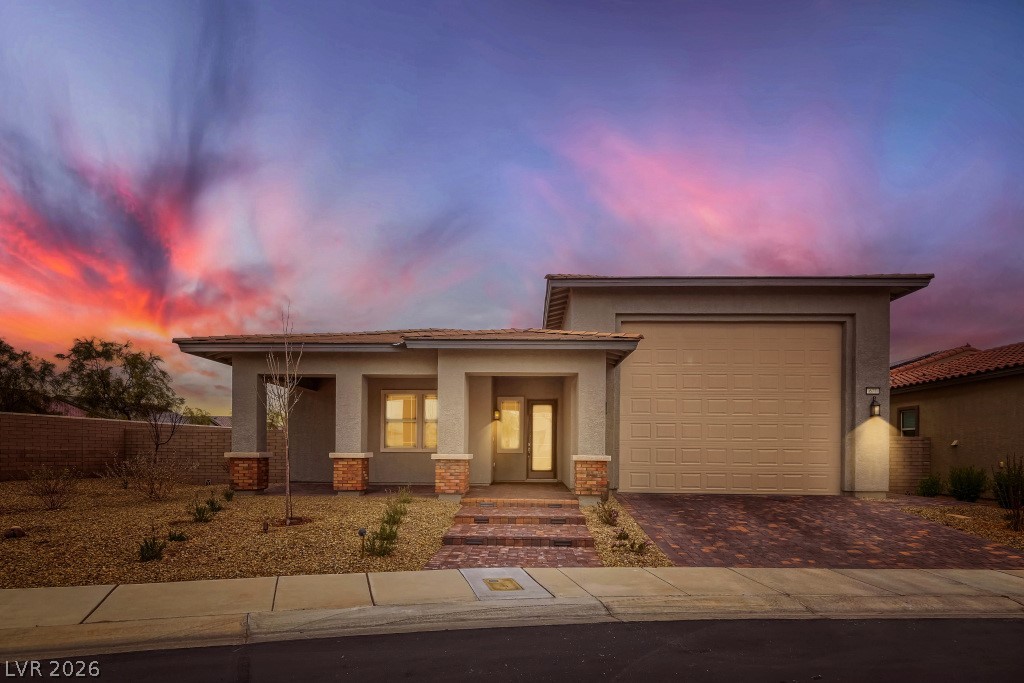 677 Gibbons Grove Street Henderson NV 89011