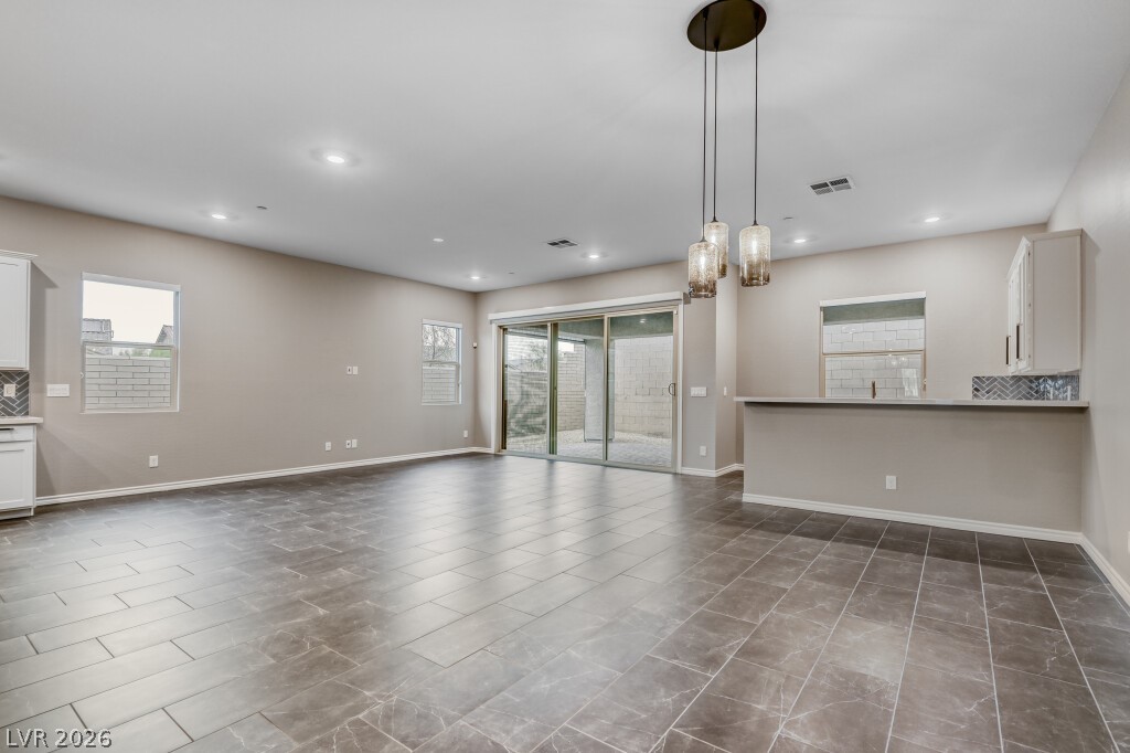 677 Gibbons Grove Street Henderson NV 89011