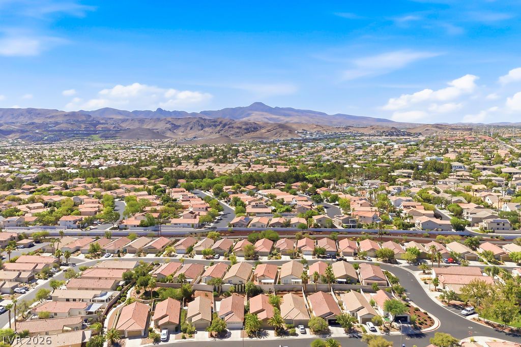 2121 Sunset Vista Avenue Henderson NV 89052