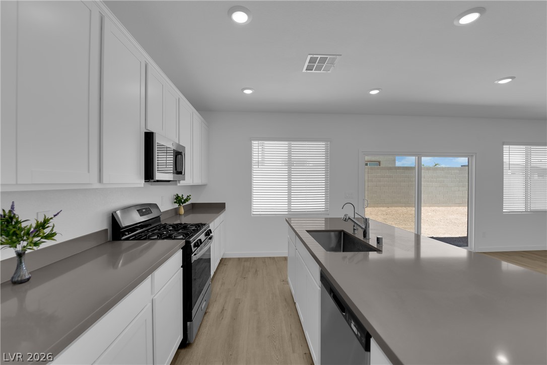 8326 Hayden Hills Avenue Las Vegas NV 89147