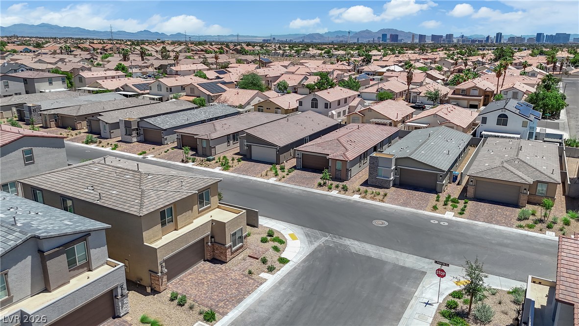 8326 Hayden Hills Avenue Las Vegas NV 89147