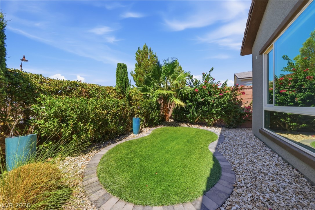 68 Strada Caruso Henderson NV 89011
