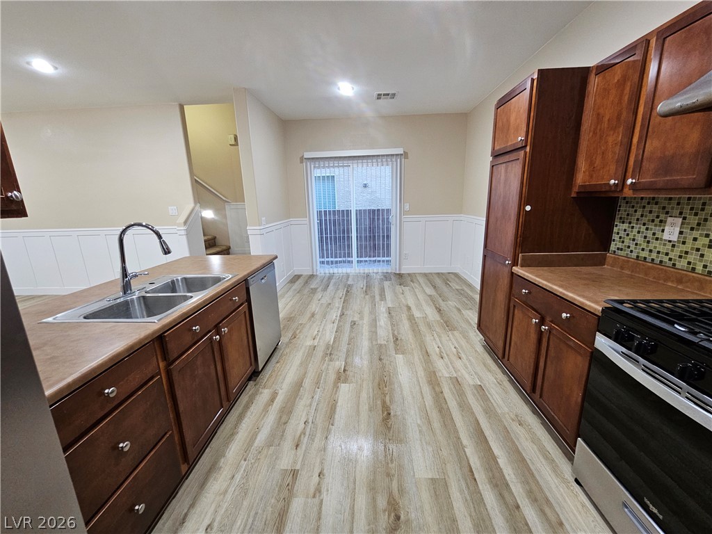 6679 Higger Tor Avenue Las Vegas NV 89139