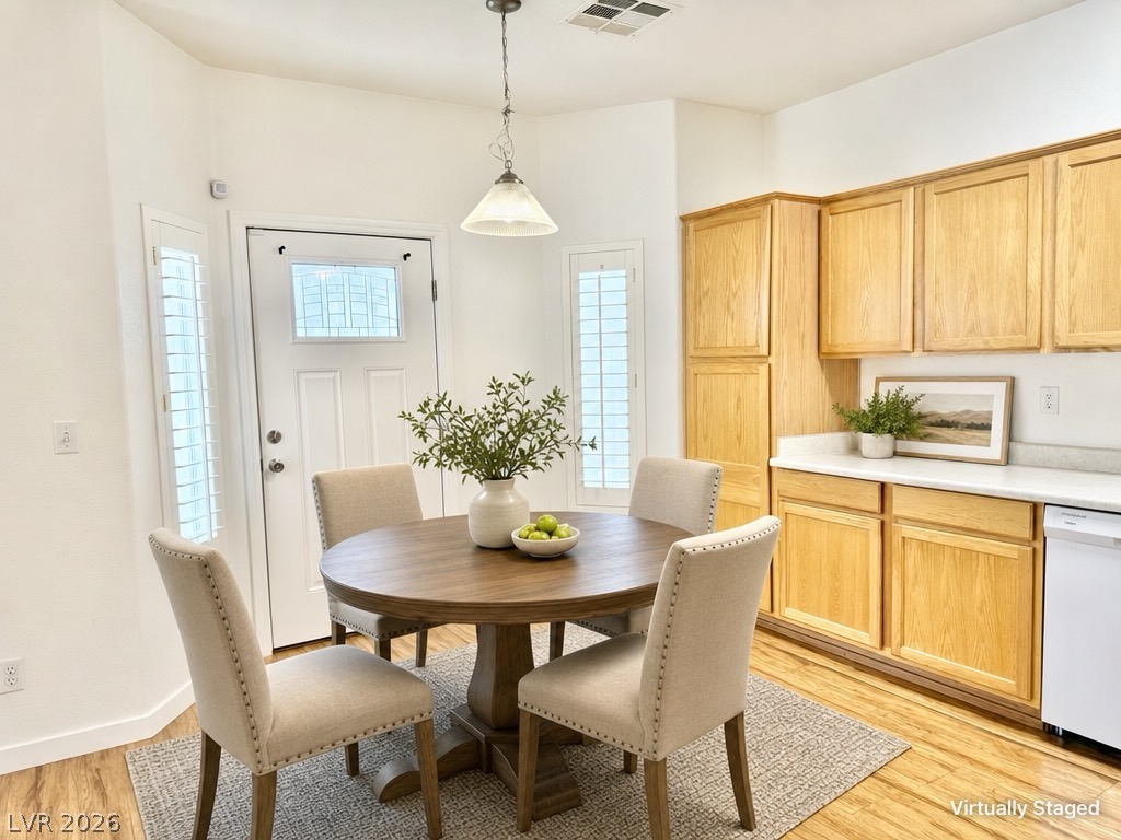7825 Ithaca Falls Street Las Vegas NV 89149