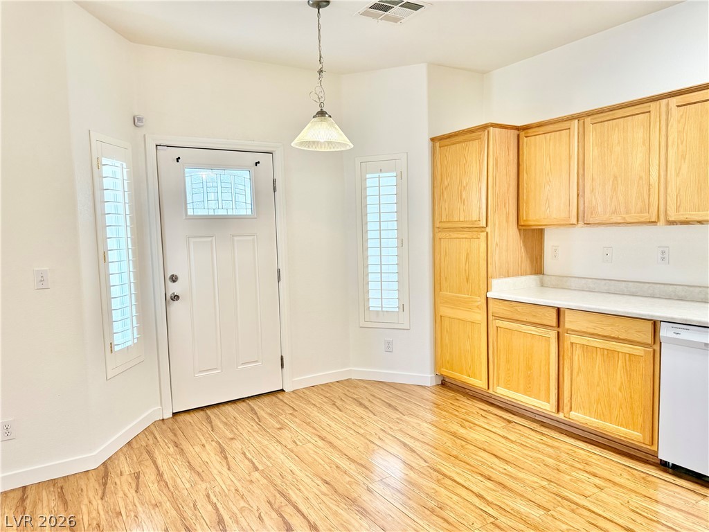 7825 Ithaca Falls Street Las Vegas NV 89149