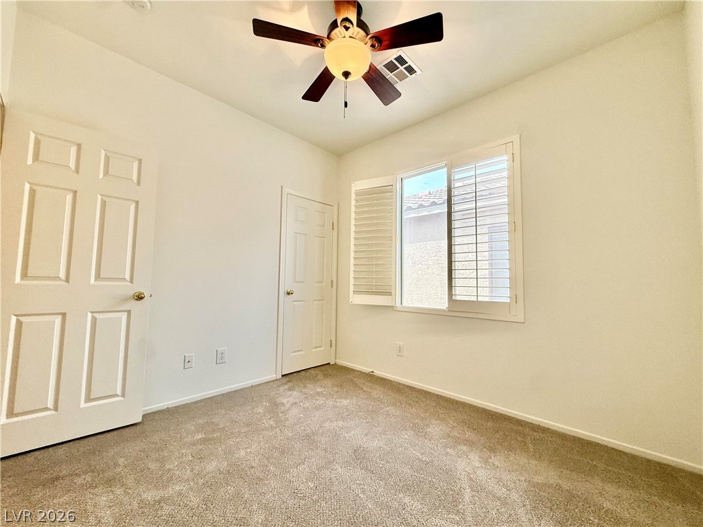 7825 Ithaca Falls Street Las Vegas NV 89149