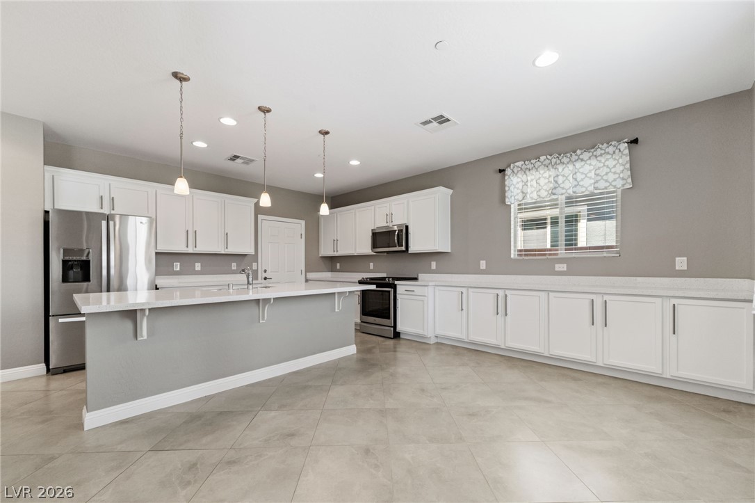 2462 Sylvan Hymn Street Henderson NV 89044