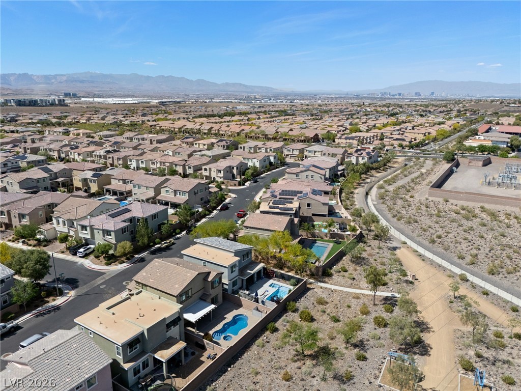 2462 Sylvan Hymn Street Henderson NV 89044