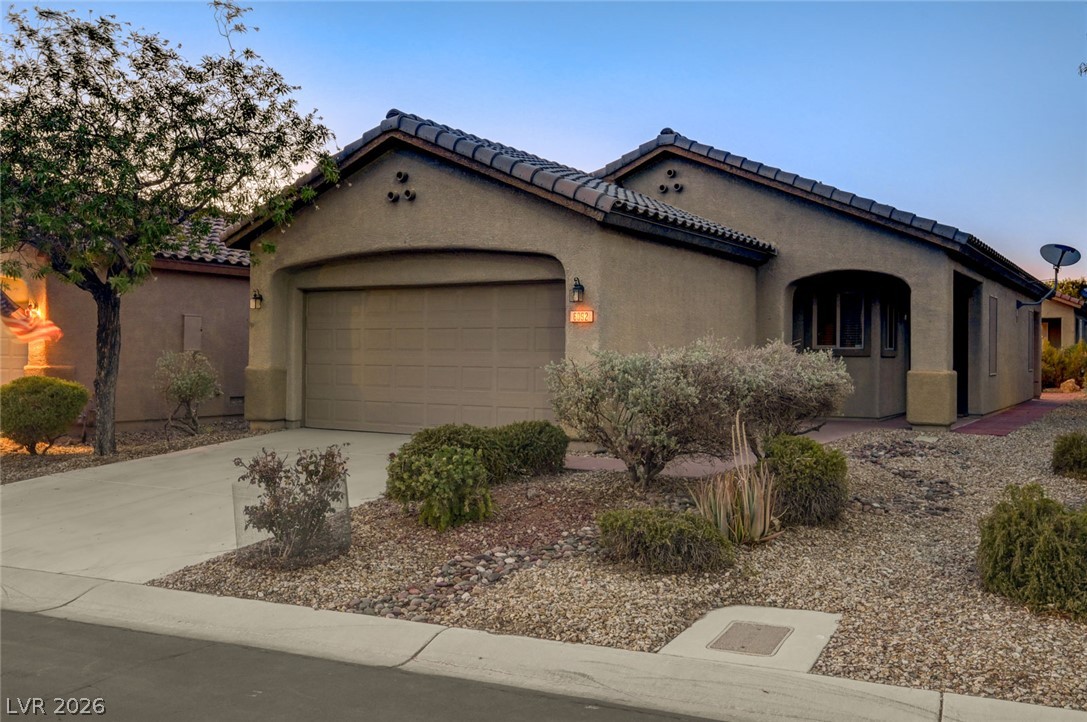 6092 Tokara Avenue Las Vegas NV 89122