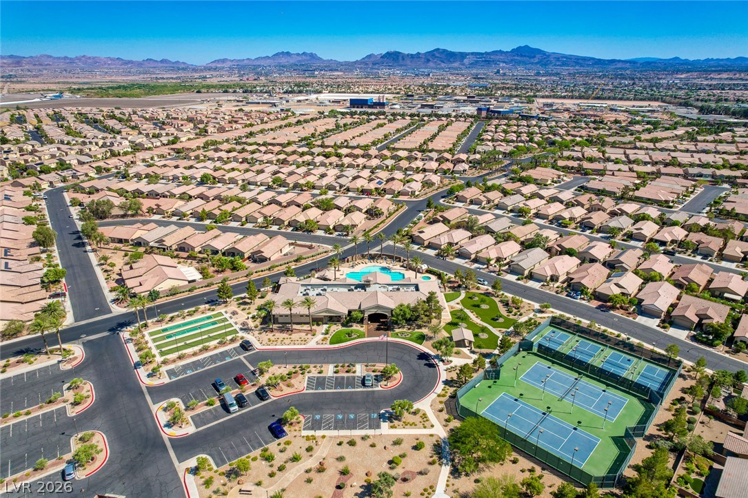 6092 Tokara Avenue Las Vegas NV 89122