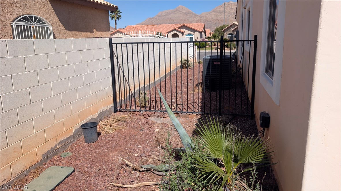 1061 Pikes Peak Court Las Vegas NV 89110