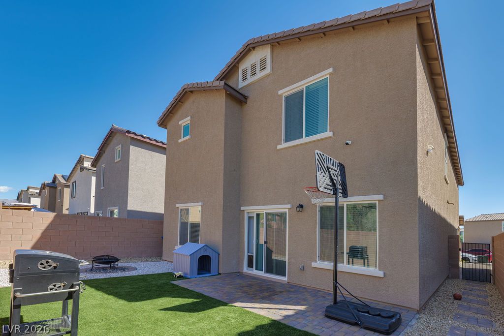 6135 Larimar Gold Street North Las Vegas NV 89115