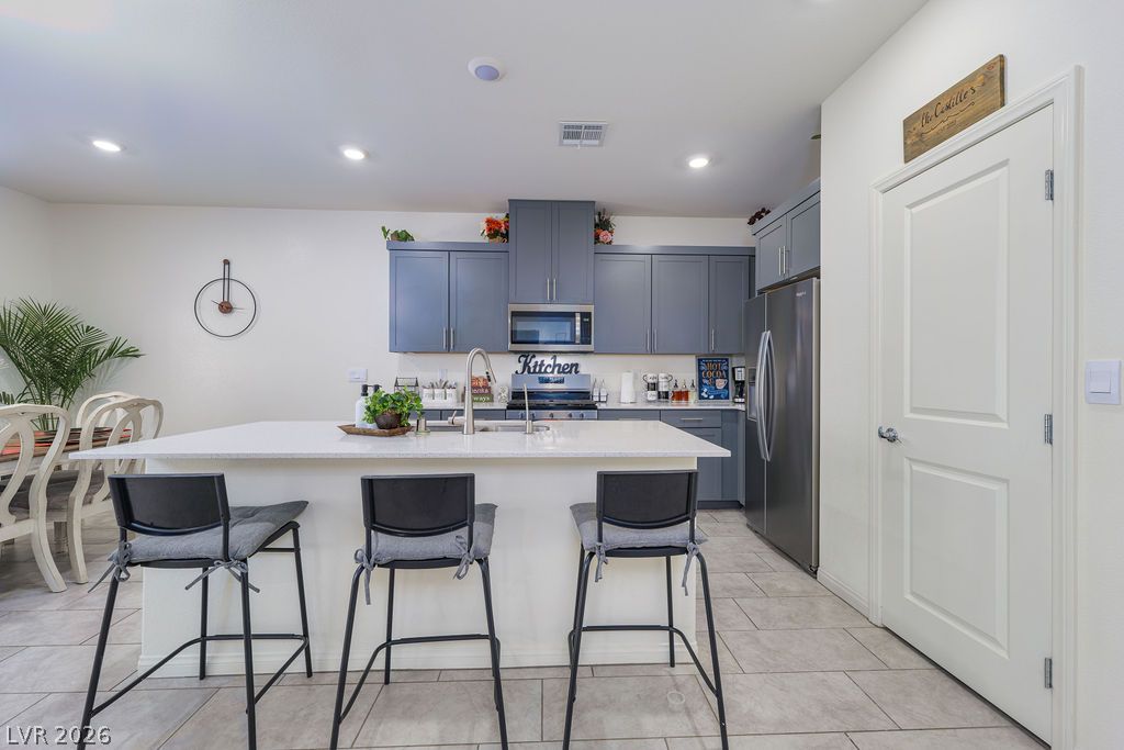6135 Larimar Gold Street North Las Vegas NV 89115