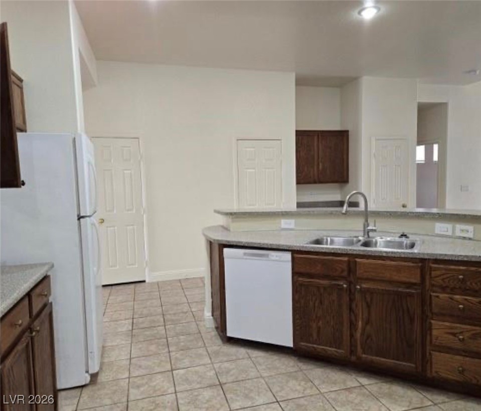 1013 Adobe Flat Drive Henderson NV 89011