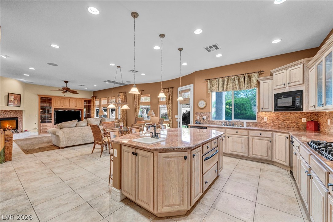 176 Brushton Court Las Vegas NV 89138