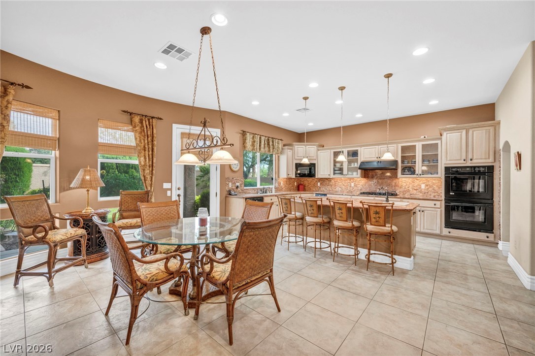 176 Brushton Court Las Vegas NV 89138