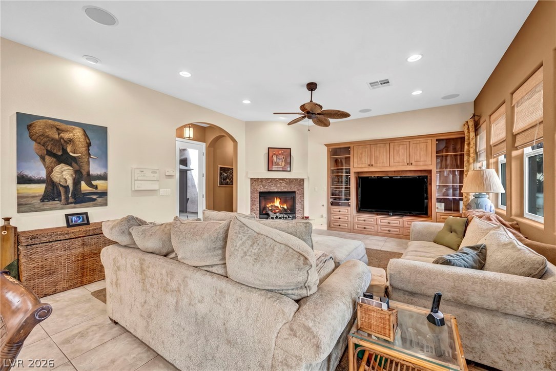 176 Brushton Court Las Vegas NV 89138