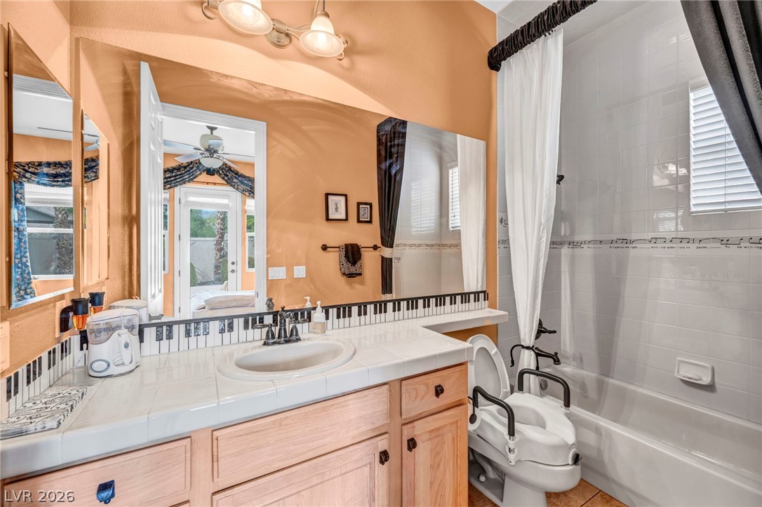 176 Brushton Court Las Vegas NV 89138