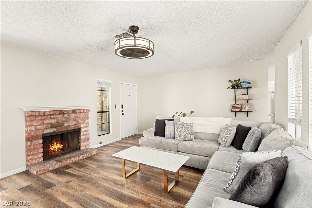 712 Buttonwood Lane Las Vegas NV 89107