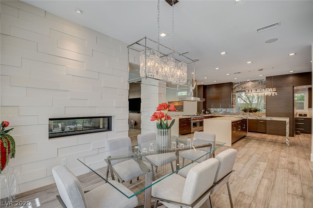 11827 Oakland Hills Drive Las Vegas NV 89141