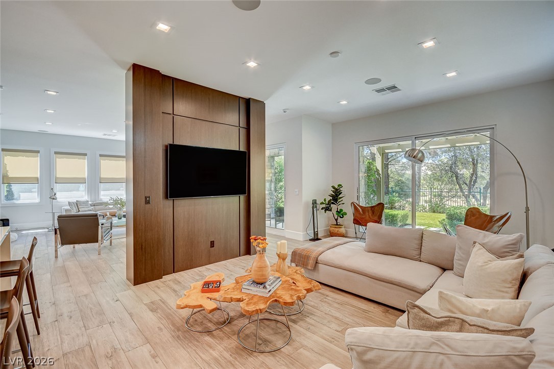 11827 Oakland Hills Drive Las Vegas NV 89141