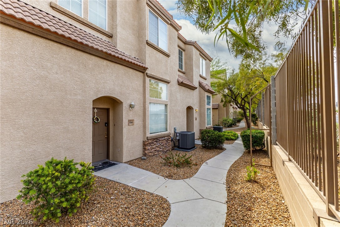 1505 Faldo Street Las Vegas NV 89128
