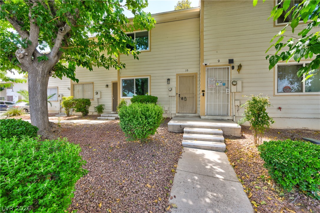 4770 Topaz Street 10 Las Vegas NV 89121