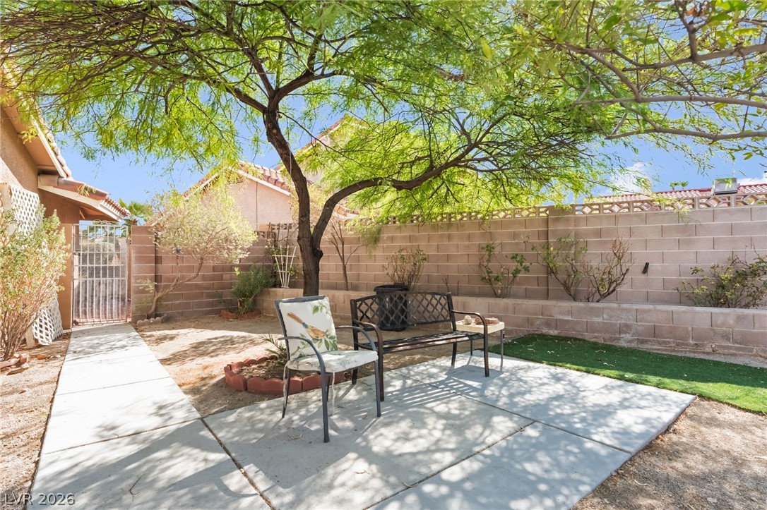 8320 West Eddy Stone Drive Las Vegas NV 89117