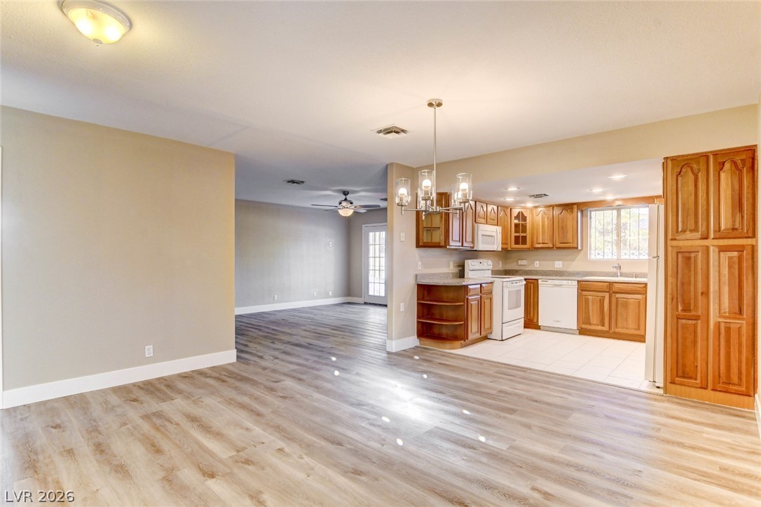 3358 Horizon Street Las Vegas NV 89121