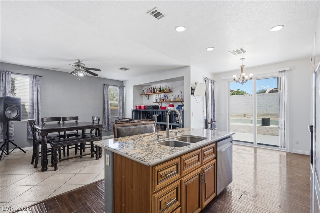 6062 Adobe Summit Avenue Las Vegas NV 89110