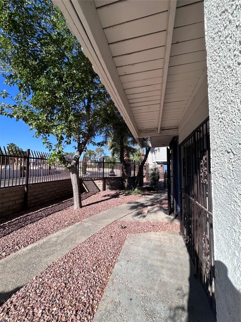 718 Fernwood Lane Las Vegas NV 89169