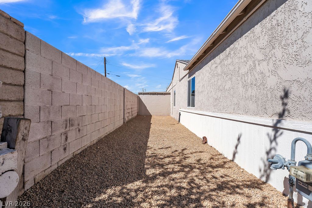 472 National Street Henderson NV 89015