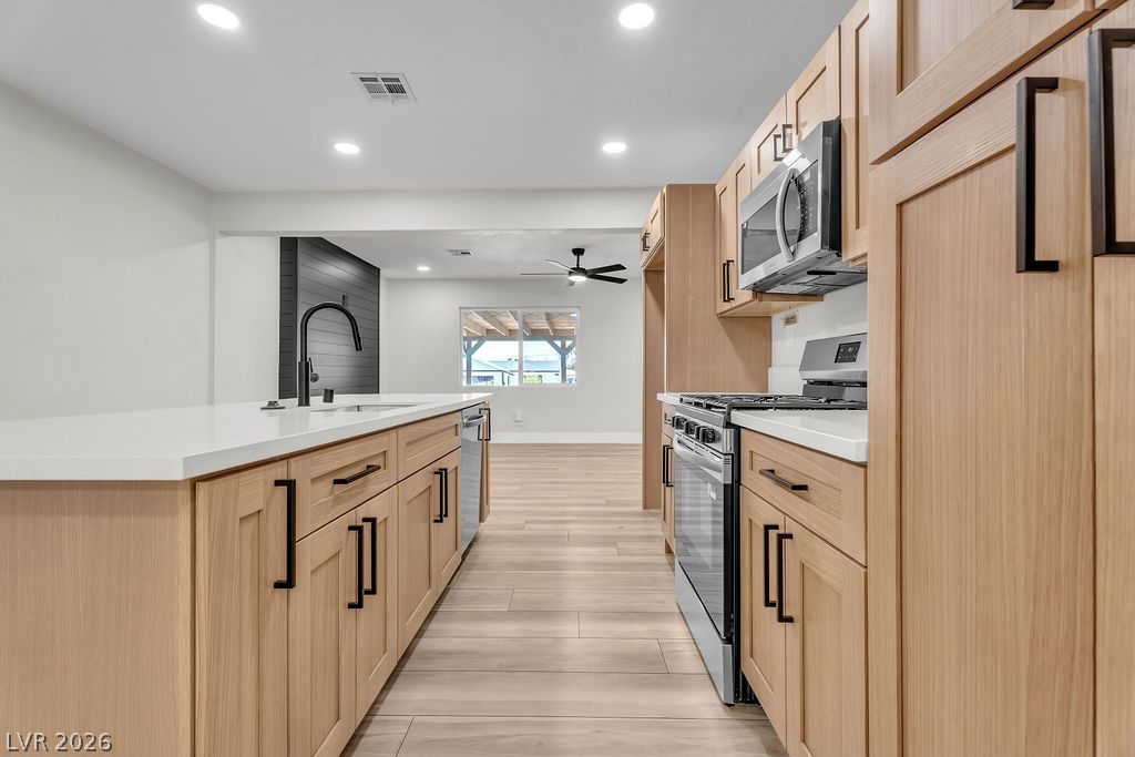 472 National Street Henderson NV 89015