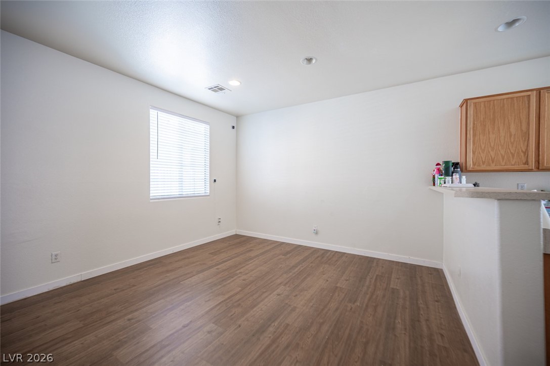9830 Hanover Grove Avenue Las Vegas NV 89148