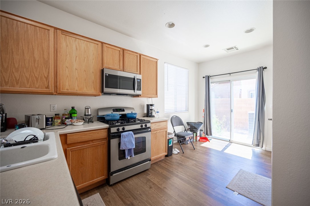 9830 Hanover Grove Avenue Las Vegas NV 89148