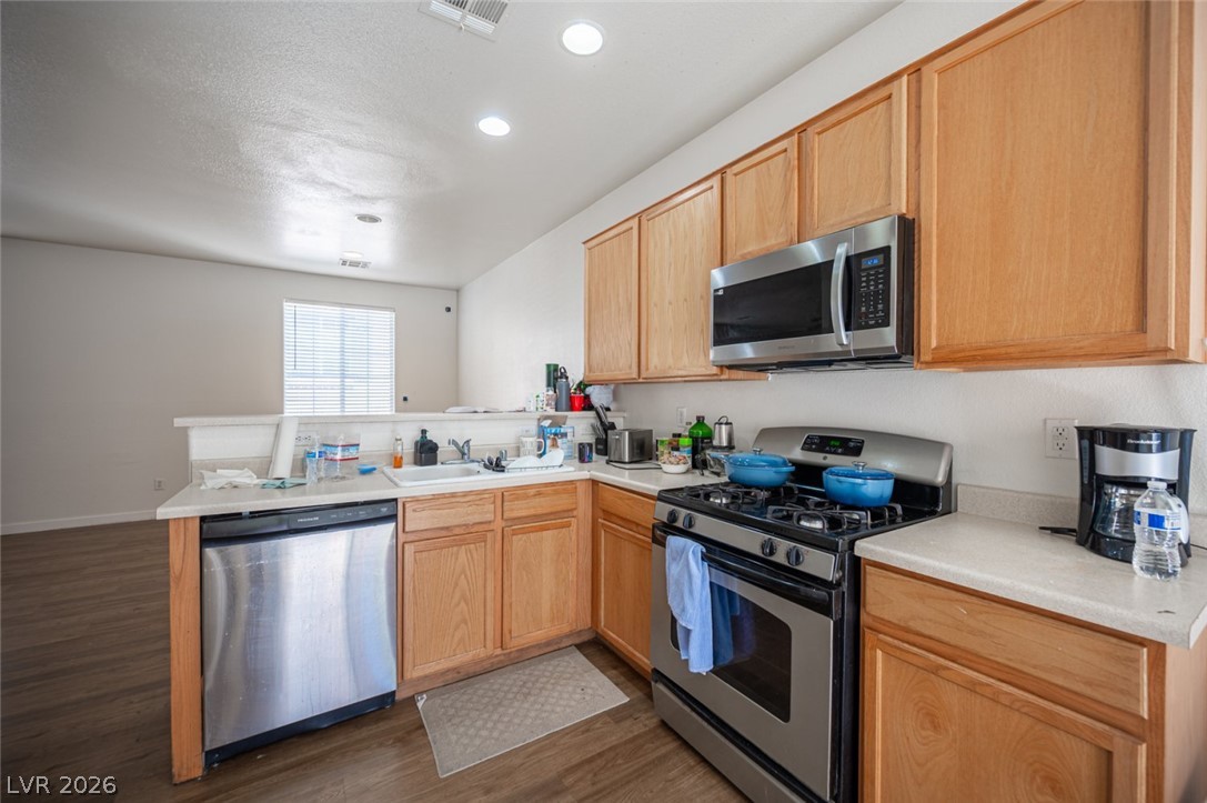 9830 Hanover Grove Avenue Las Vegas NV 89148